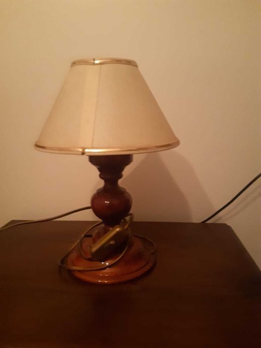 Candeeiro de mesa de cabeceira