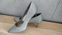 Buty damskie 41 szpilki zgrabne lekkie wygodne jNowe srebrne dł27