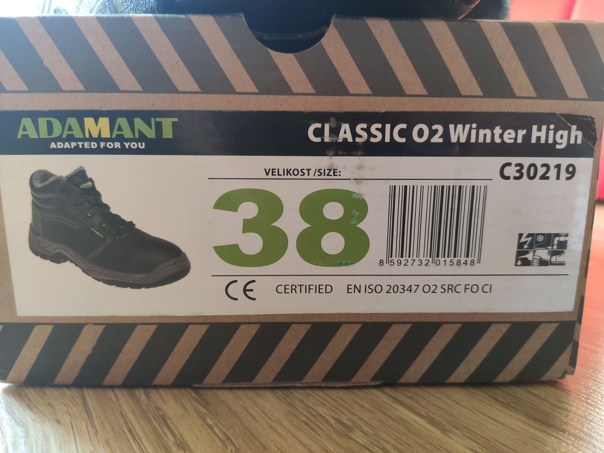 Nowe buty robocze zimowe rozmiar 38