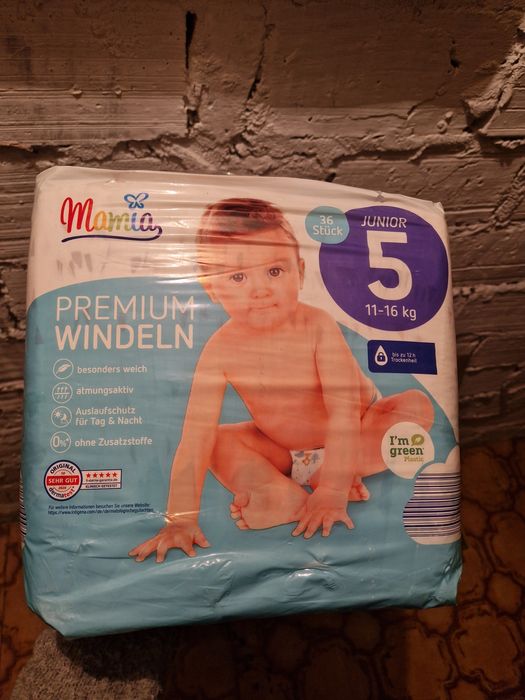 Pampersy Mamia rozm. 5