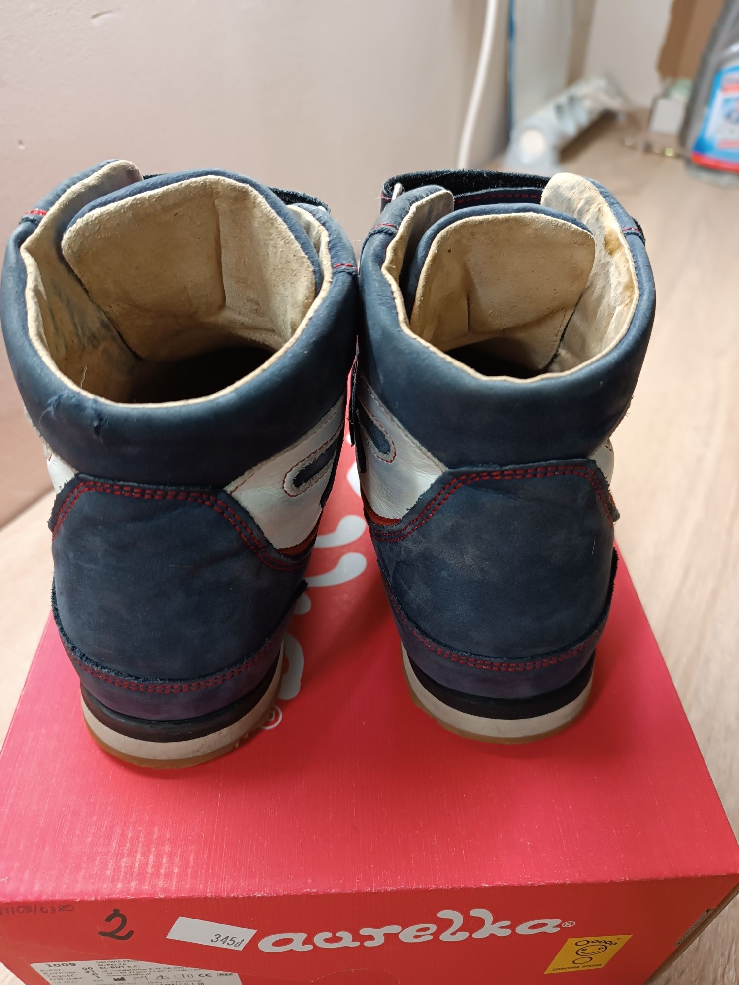 Buty ortopedyczne AURELKA