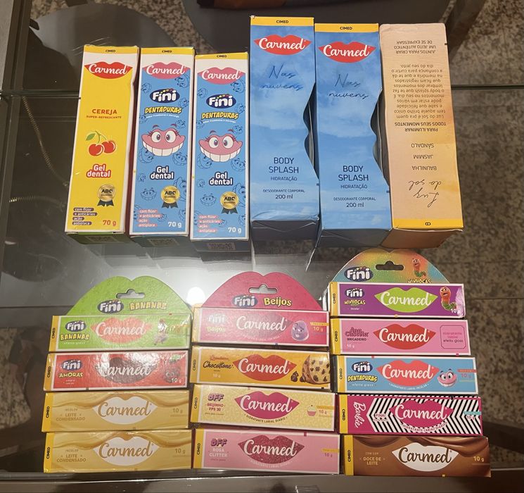 Carmed - Vários disponíveis a partir de 6€ (gel dental) e 10€ (baton)