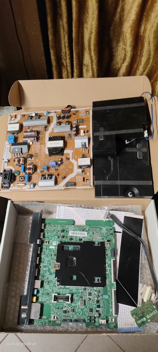 Sprzedam płytę główną oraz zasilającą do tv LG LC420DUH