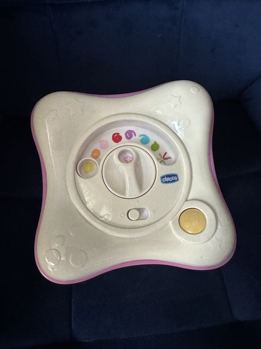 Pozytywka, lampka , projektor Chicco