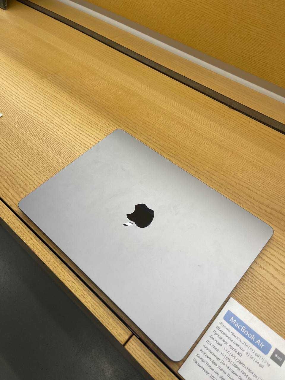 Новий MacBook Air 13,6" M2 8/512GB/8CPU/10GPU Space Gray 2022-Open Box