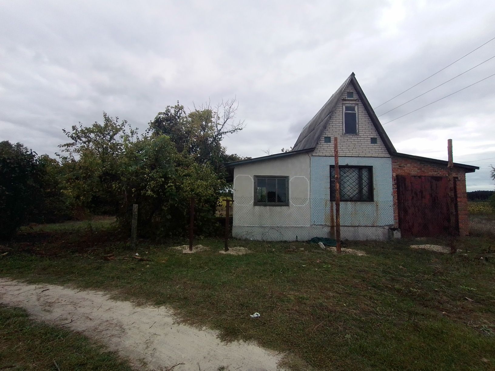 Дачный участок с домиком в Бучанском районе