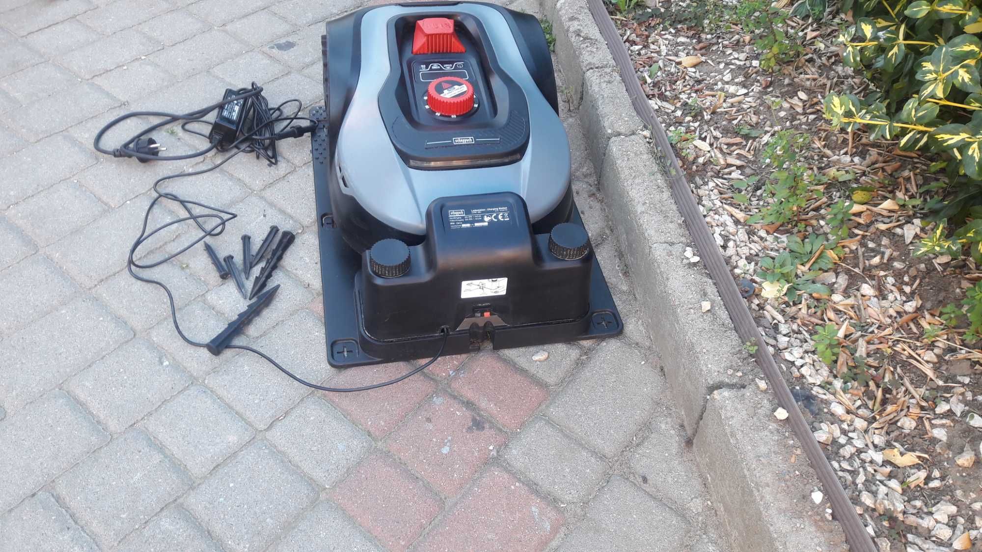 Robot Koszący do trawy SCHEPPACH RLM500W