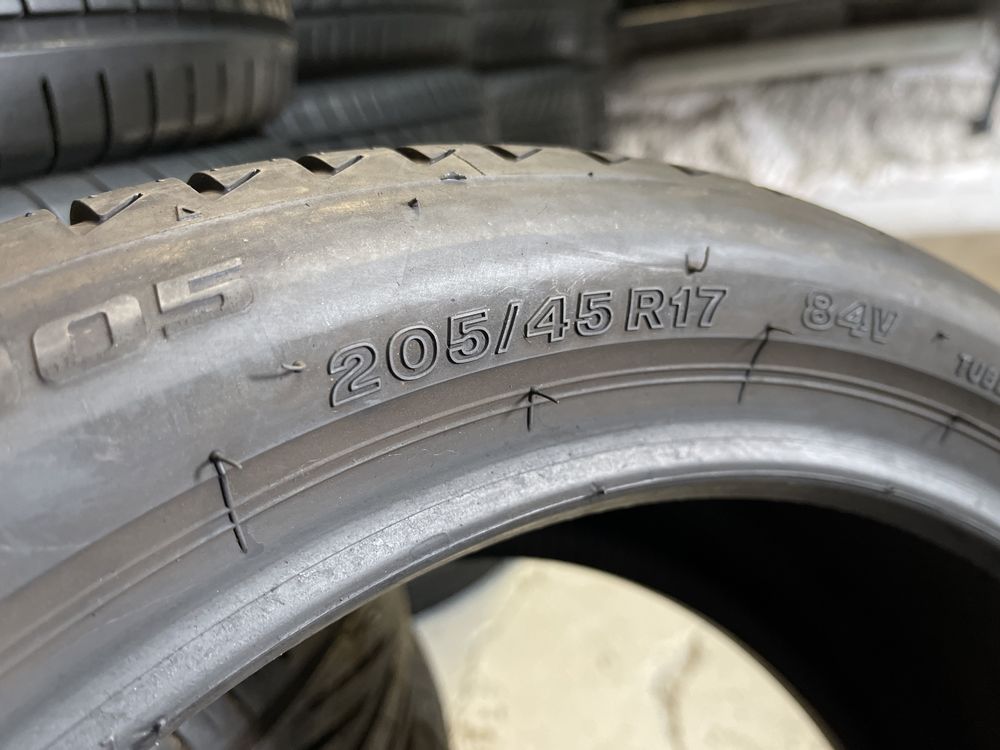 Pneus 205-45r17 Bridgestone como novos