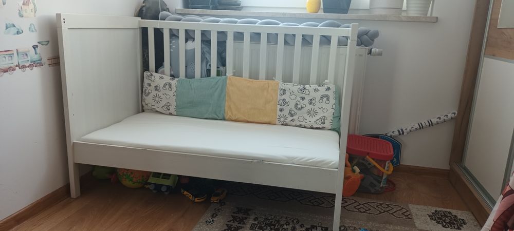 Łóżeczko 60x120 z materacem