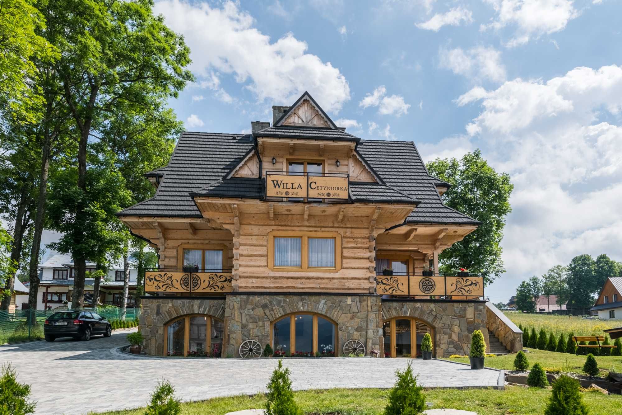Wakacje!!! Duży dom na wyłączność, pokoje Jacuzzi Willa Cetyniorka