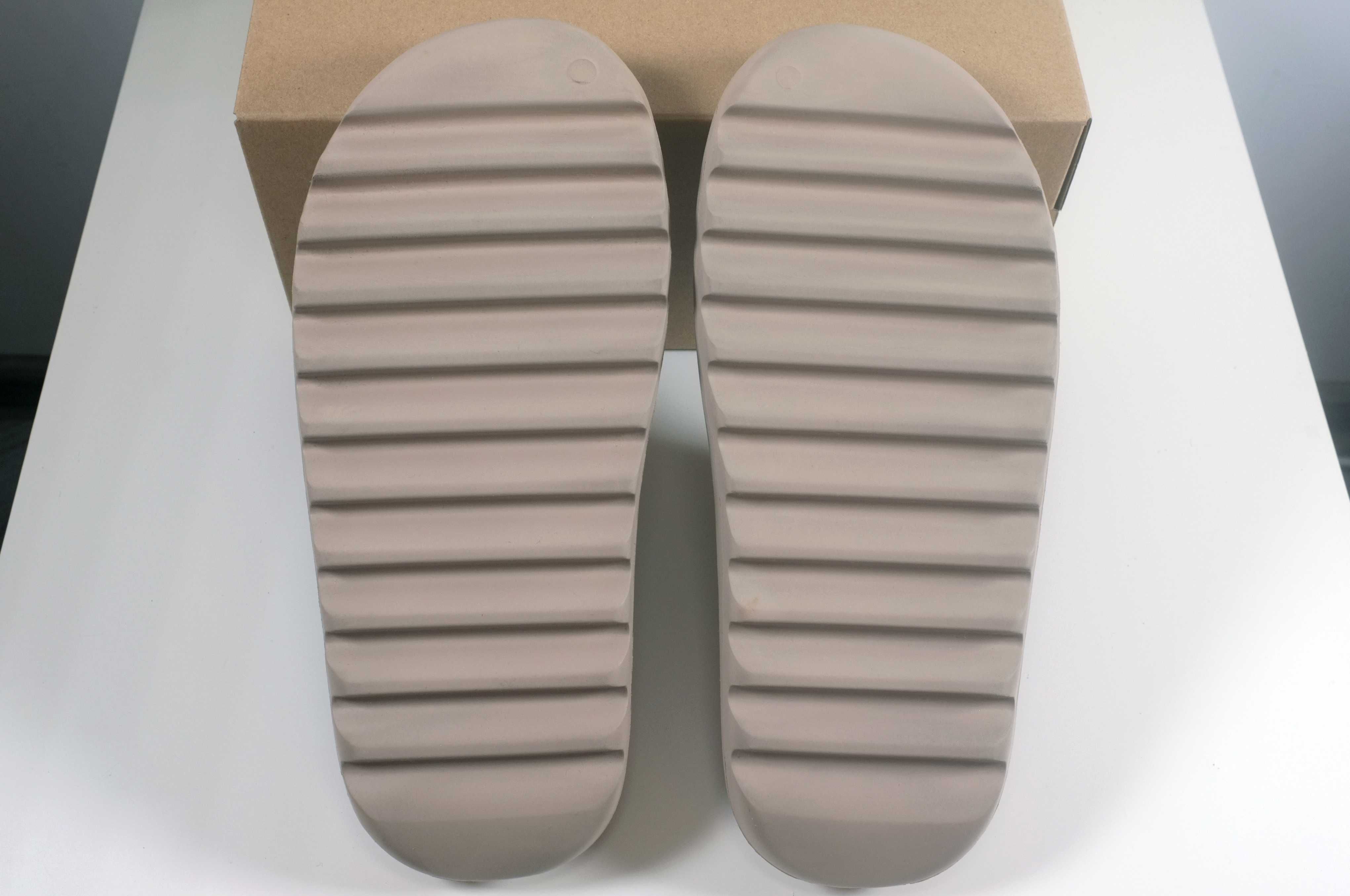 Adidas Yeezy Slide Pure 46 US 11