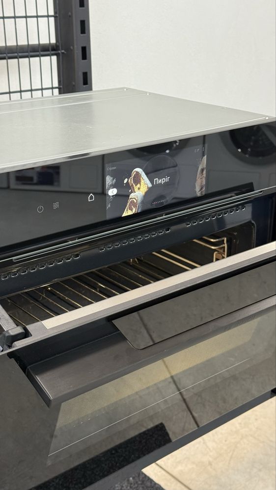Топова модель! Духовка з мікрохвильовкою Bosch CMG978NB1