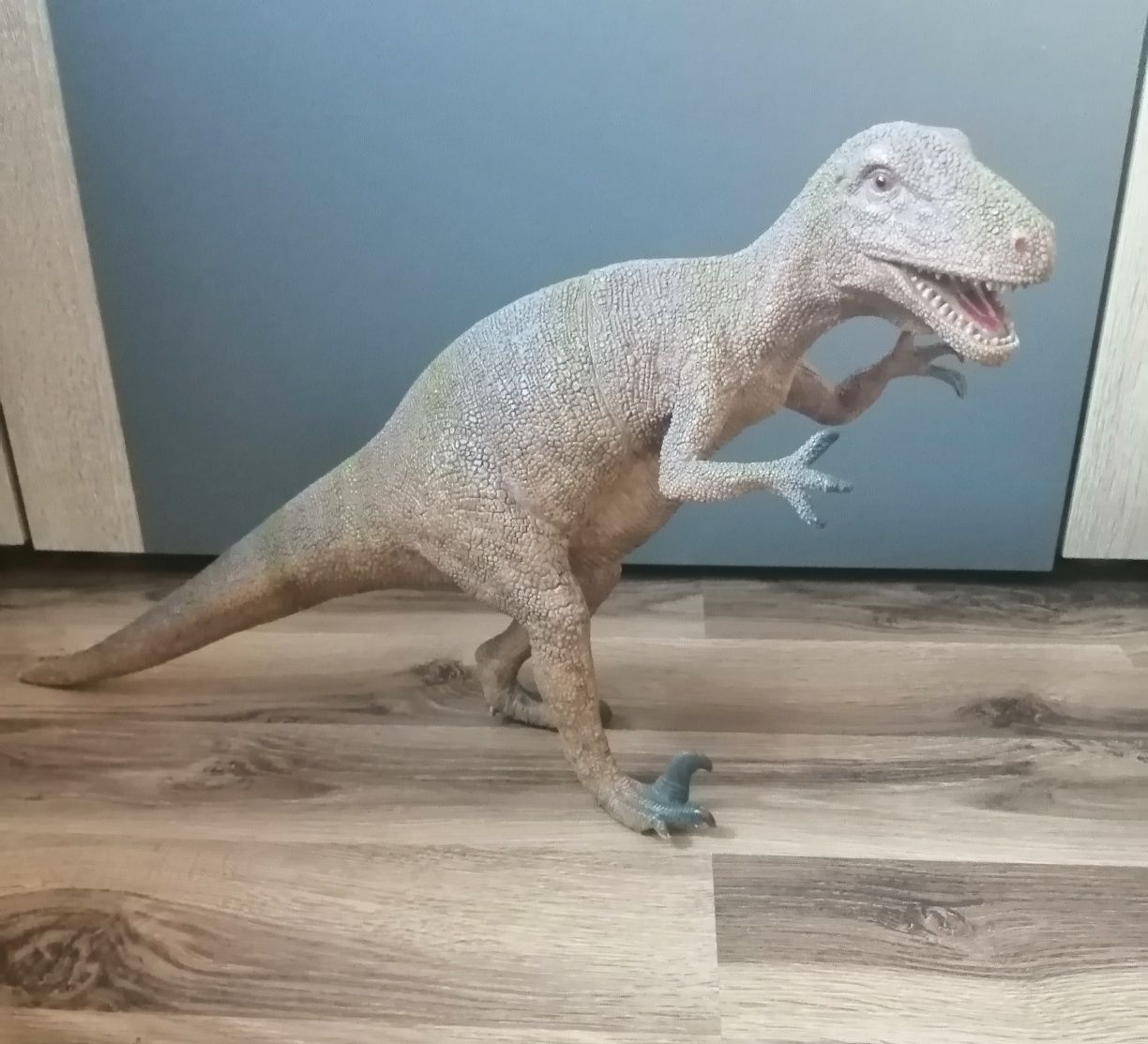 Duży dinozaur figurka T-rex