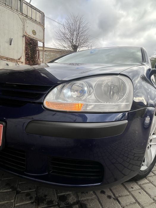 Volkswagen Golf 5 1.4 MPI