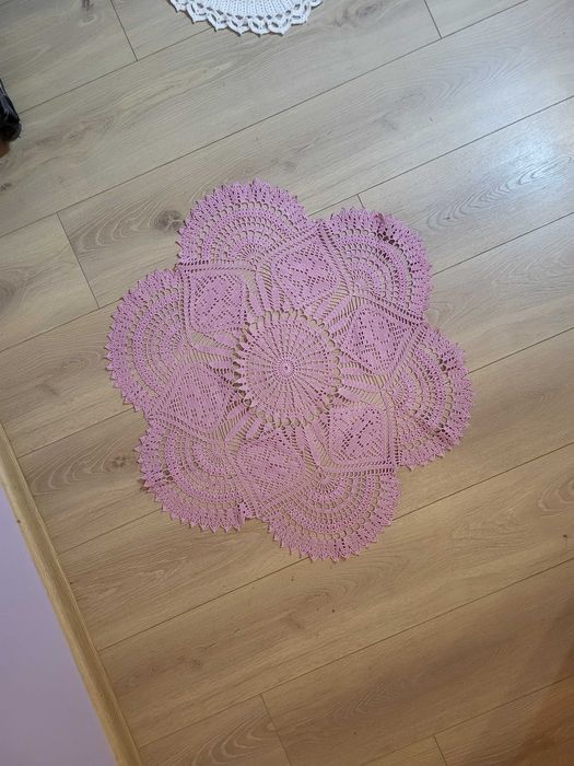 Serwetka na szydełku 70cm