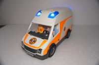 Playmobile 773 Karetka ambulans nowy model światło i dźwięk  Playmobil