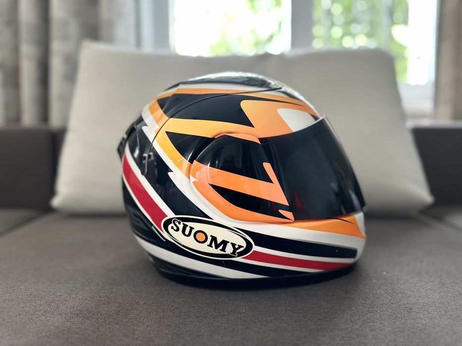 SUOMY мото шолом