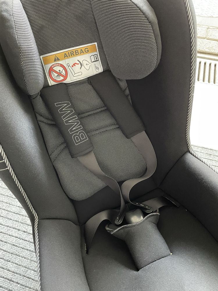 Cadeira Auto para criança (com isofix, marca BMW)