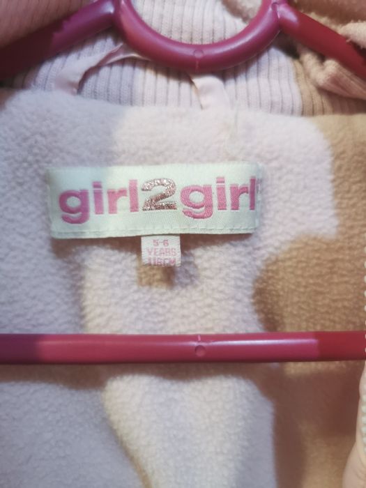 Bezrękawnik z kapturem ciepły gruby dla dziewczynki 116