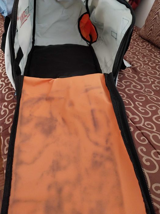 Saco/Mala de desporto para raquete / motoserra