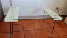 Mesa de vidro de centro de sala