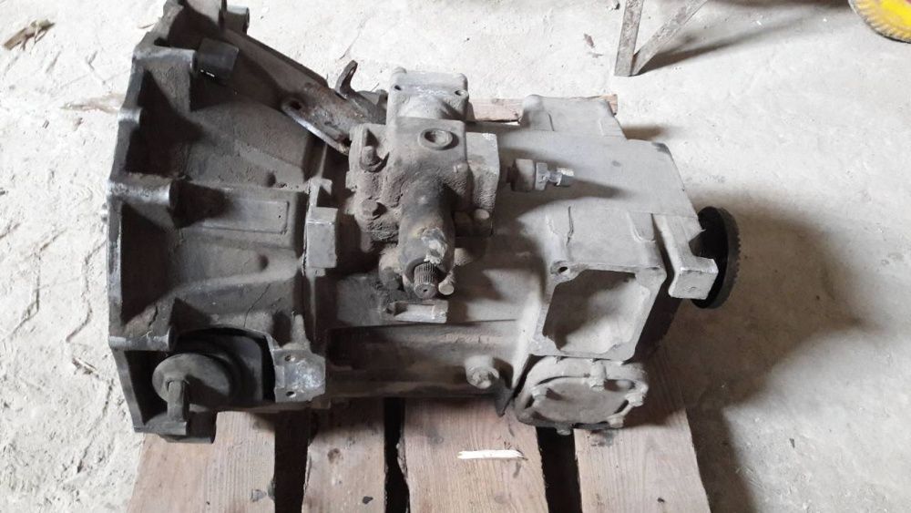 Коробка передач Шестиступінчаста Iveco