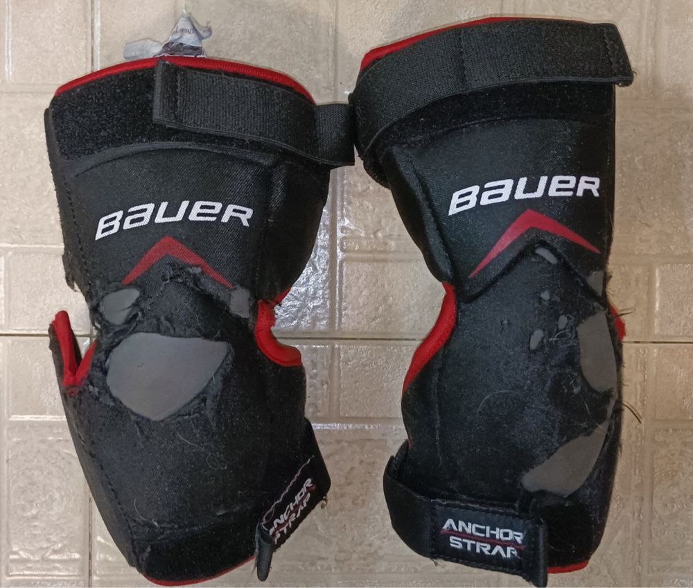 Наколенники вратарские Bauer supreme SO23 Jr L // Bauer vapor X900