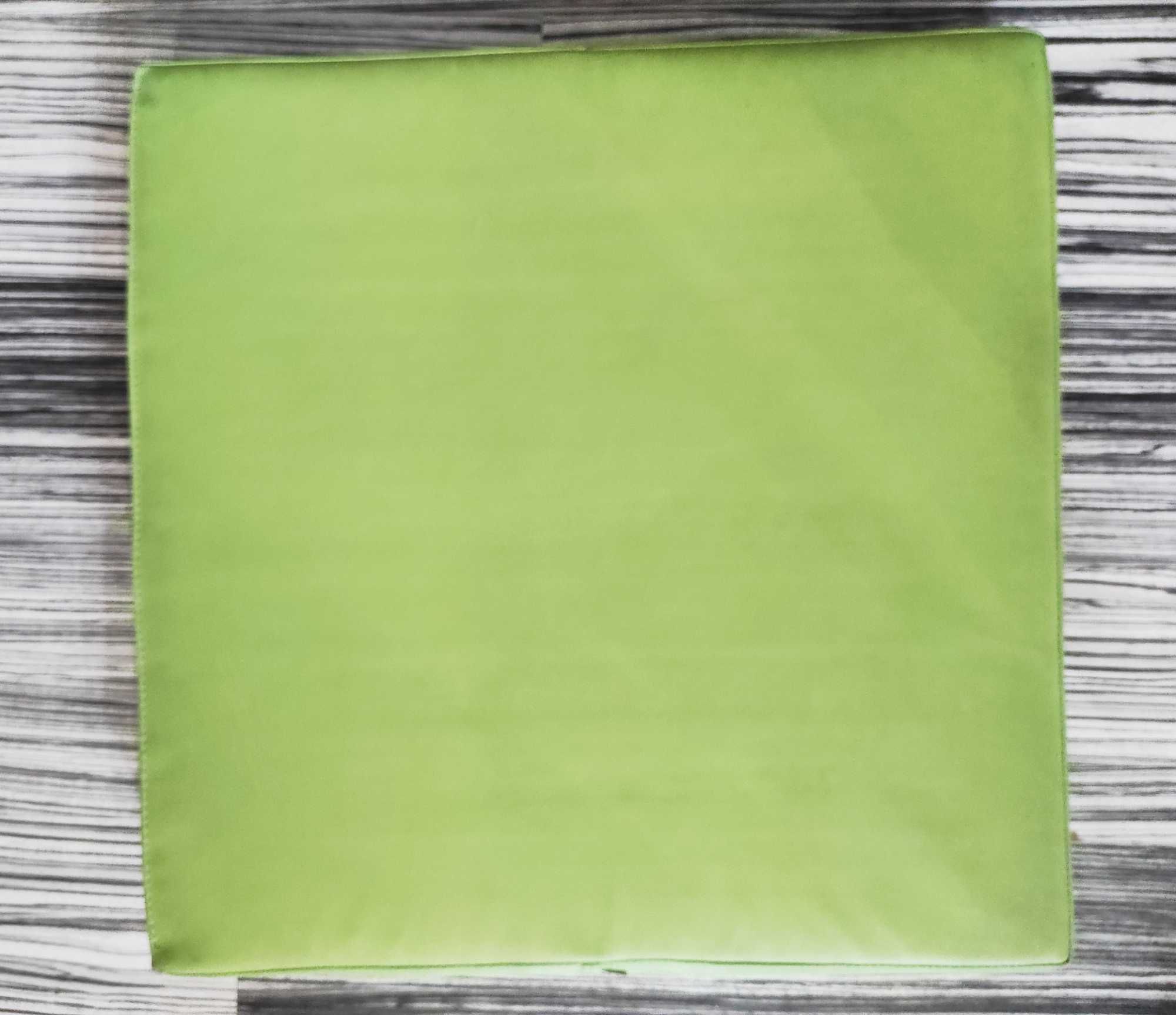 Materac kwadratowy zielony 60x60 cm bambino