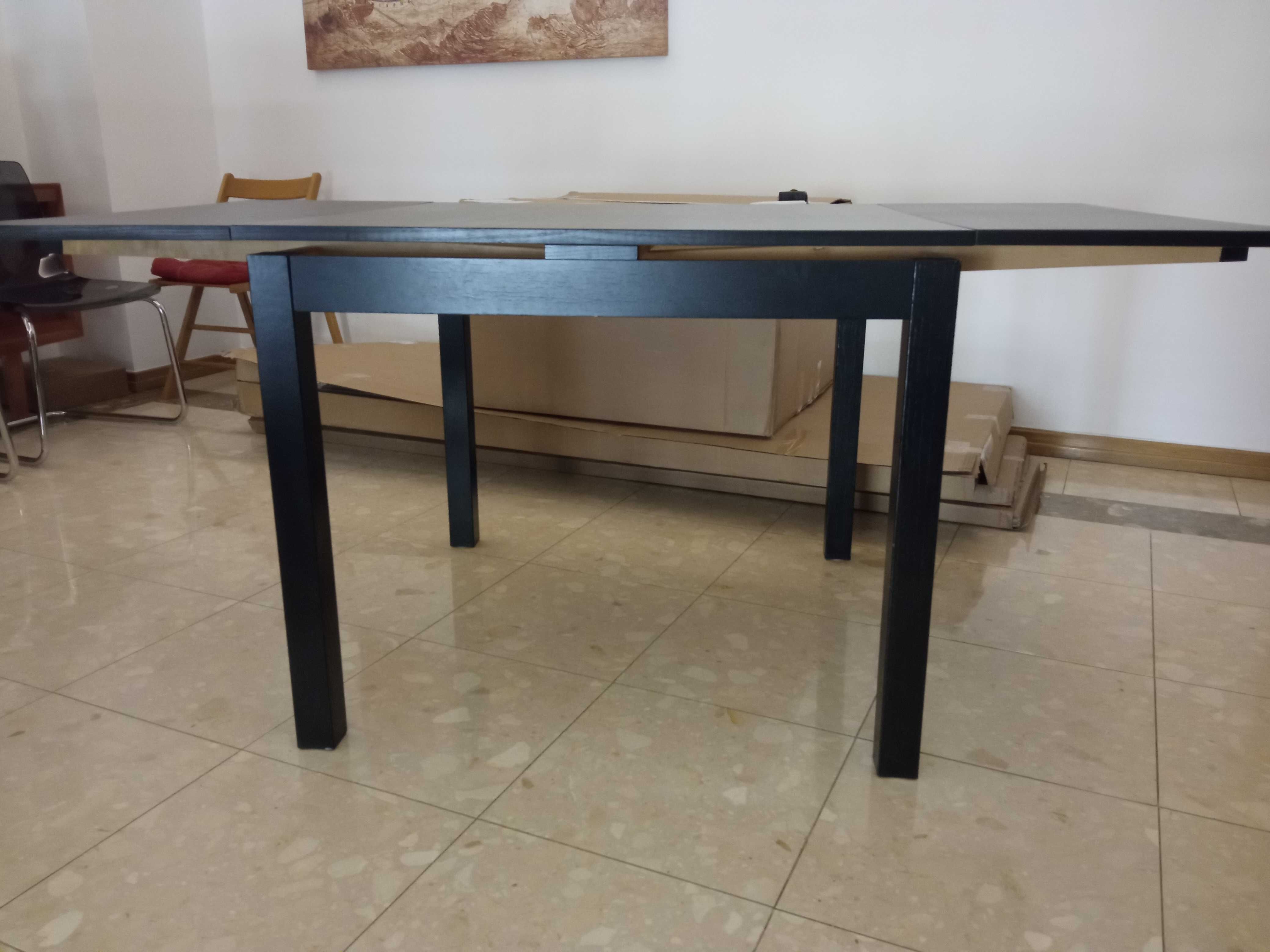 Mesa refeição extensível