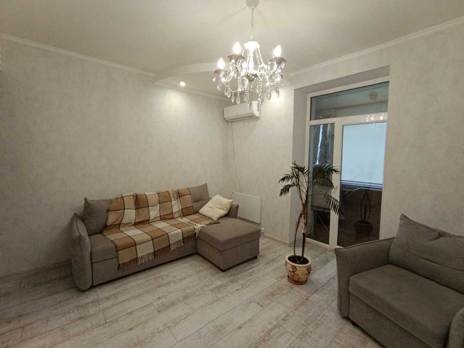 ПРОДАЖ 3-кімн. з АЕО у центрі міста (А)