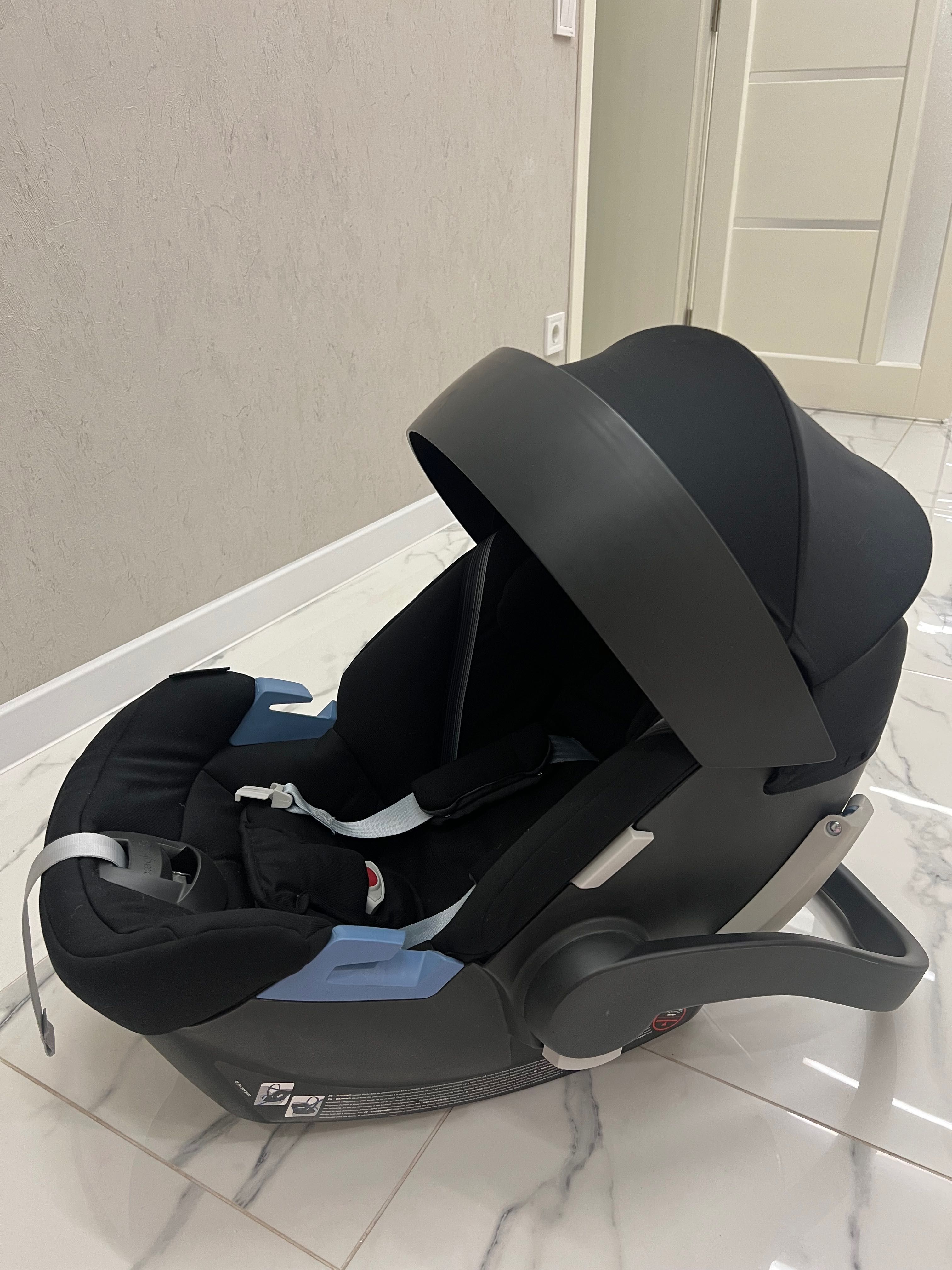 Автокрісло переноска  cybex aton 5