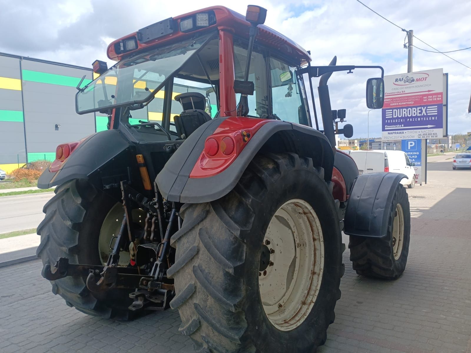 Valtra T-140 1 Wlaściciel