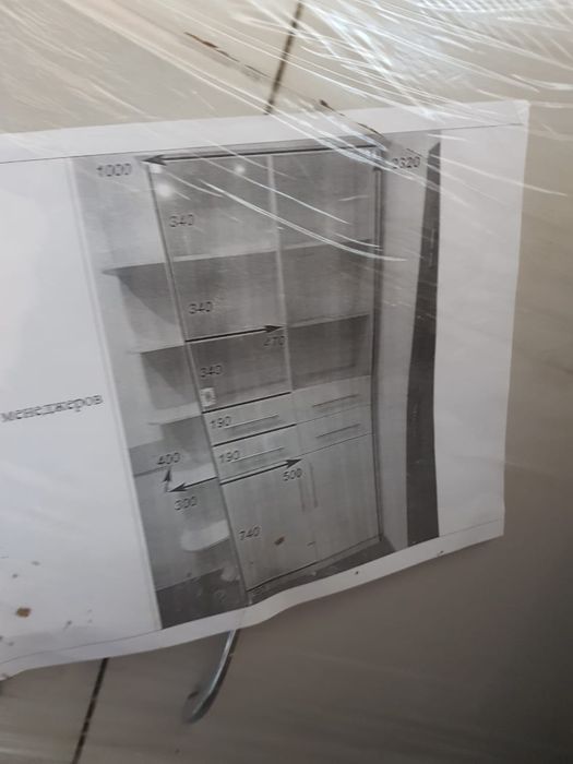 Офисні  меблі шафи