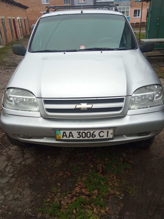 Нива Шевроле 2123