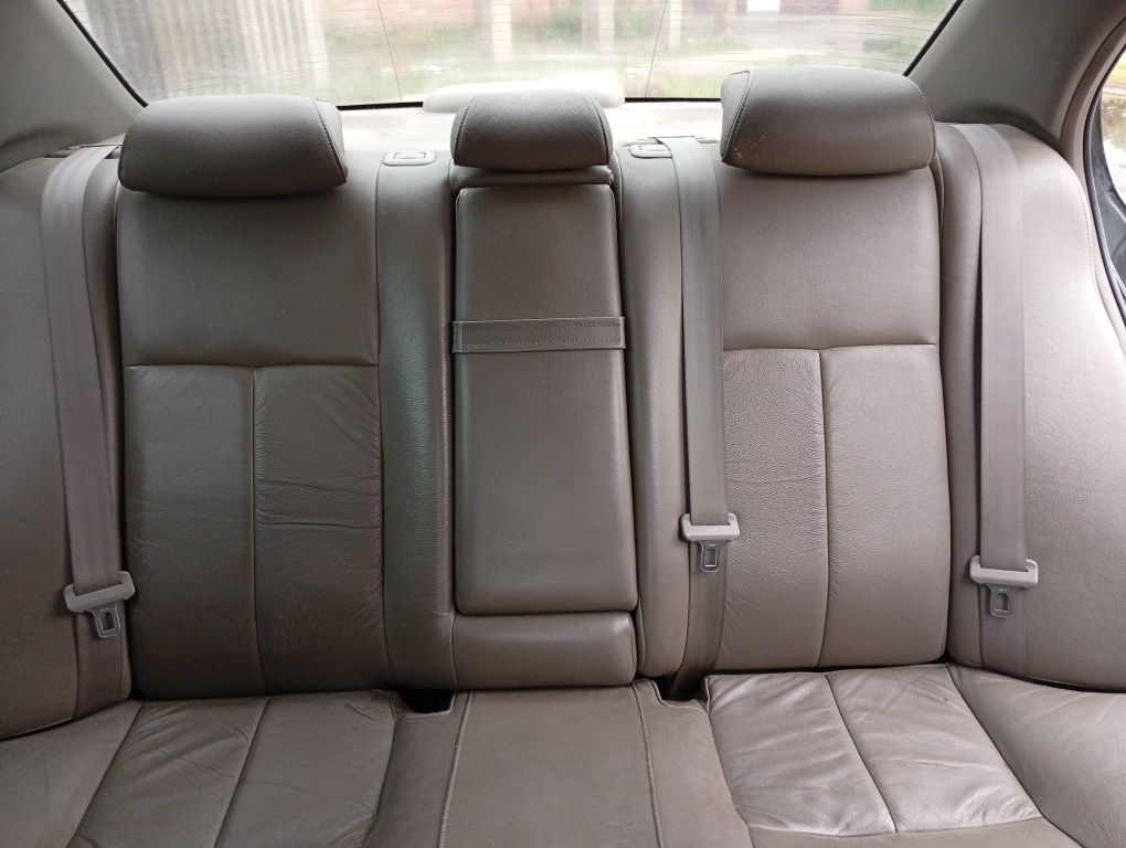 Продам сімейне авто Chevrolet evanda