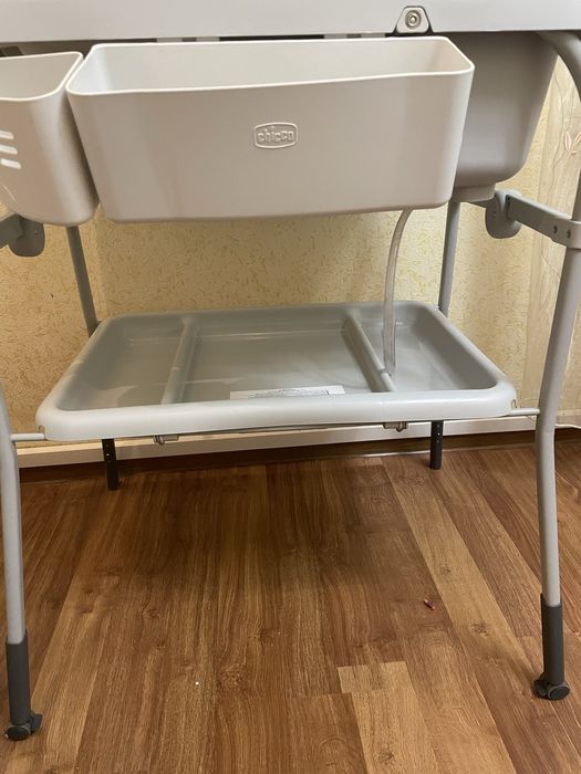 пеленальний столик із ванночкою Chicco Cuddle & Bubble