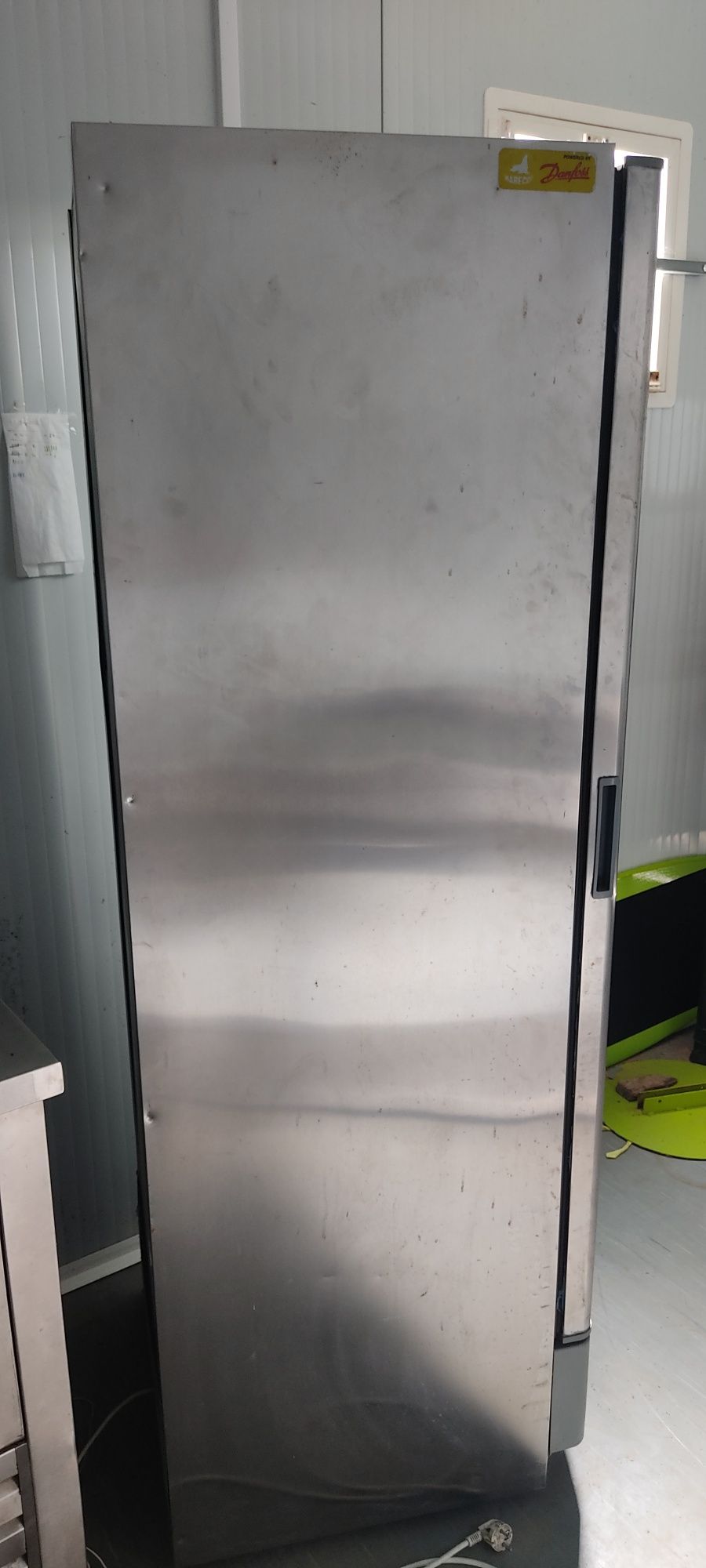 Frigorífico Vertical Olitrem
