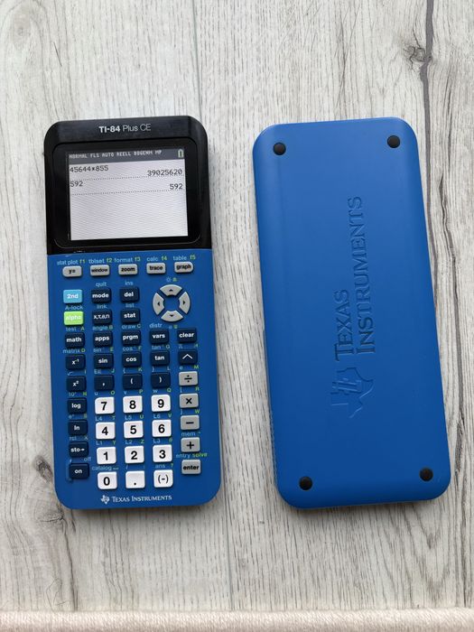 Texas instrument Ti 84 plus CE jak nowy