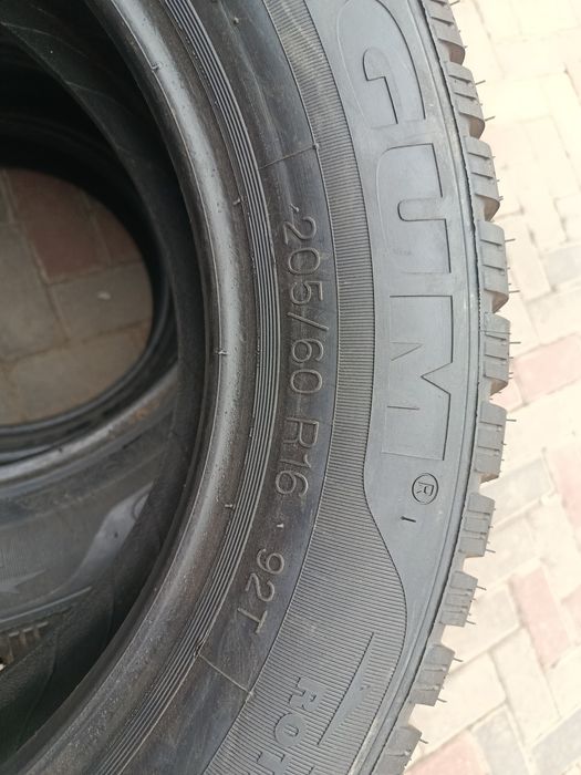 205 60 16 шини нові