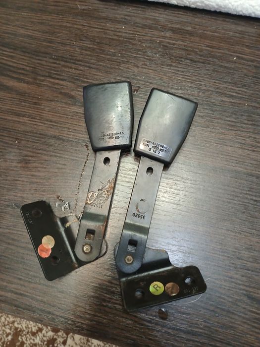 Замок ремня безопасности / пряжка ford