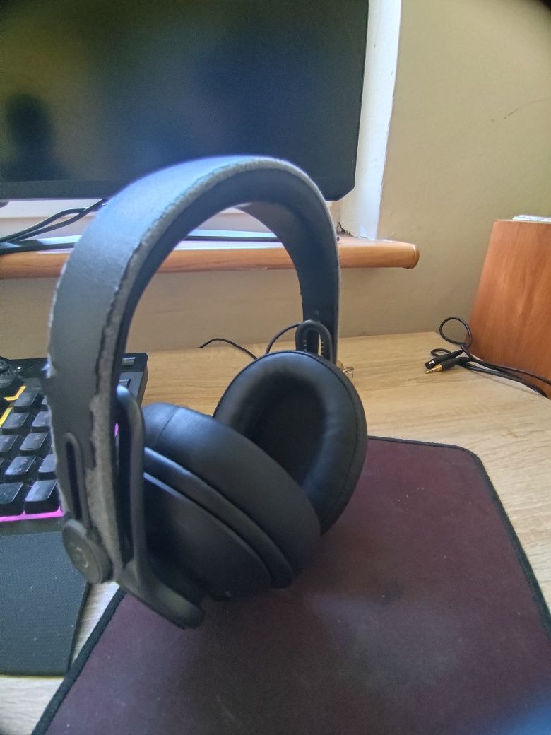 Akg k371 słuchawki studyjne zamknięte