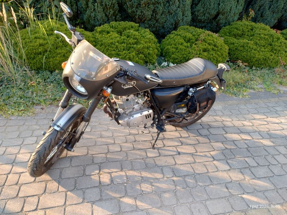 Mash Seventy Five Black Seven 125 ccm