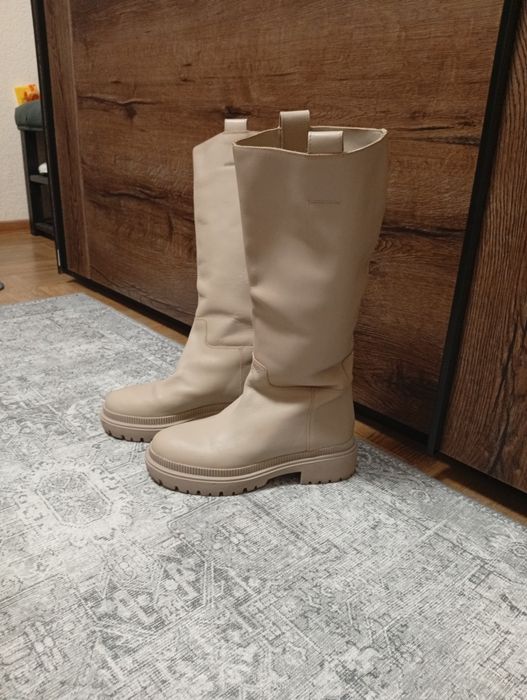 Продам демісезоні чоботи 39 розміру