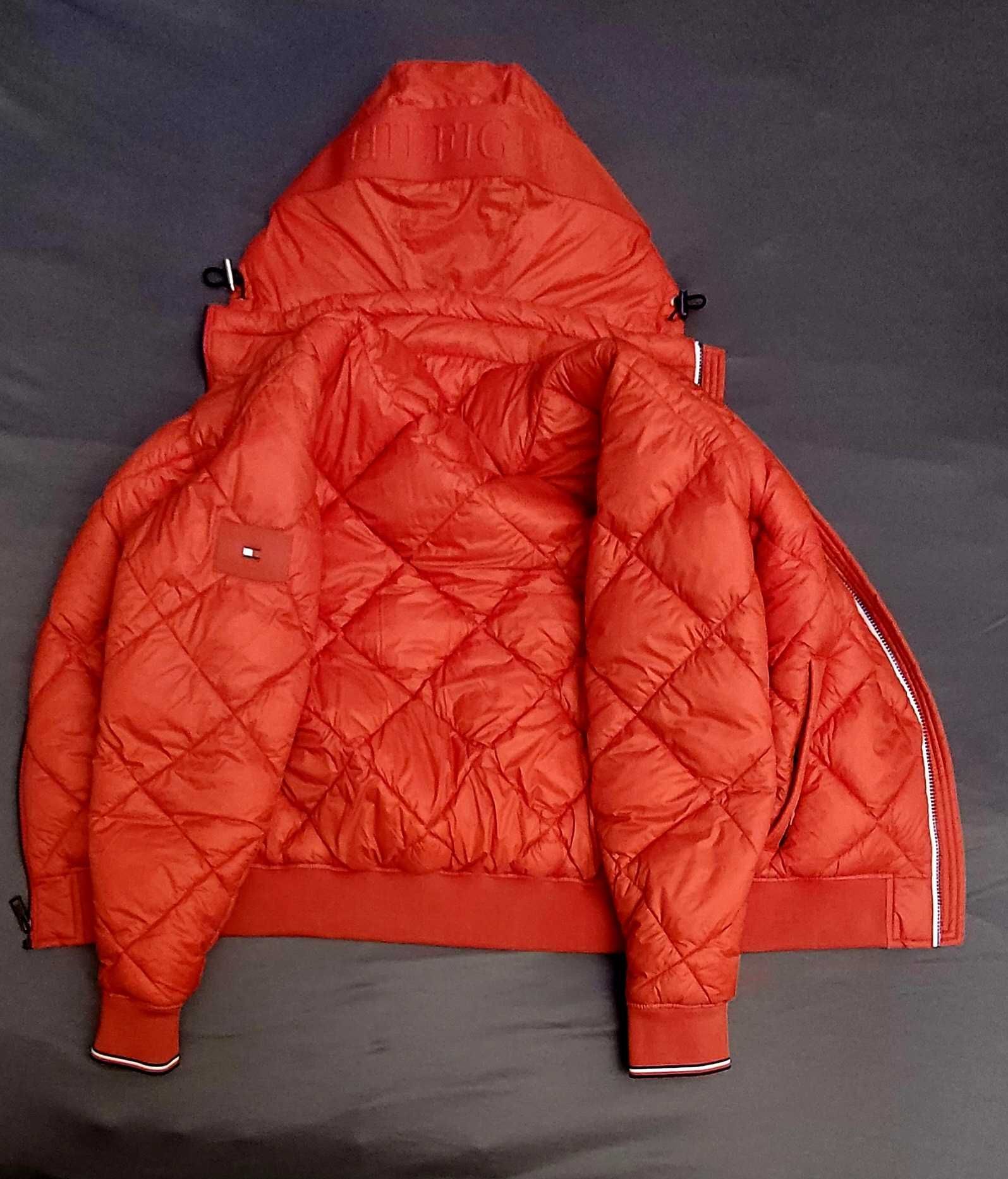 Młodzieżowa kurtka  z kapturem Tommy Hilfiger, nowa z metkami