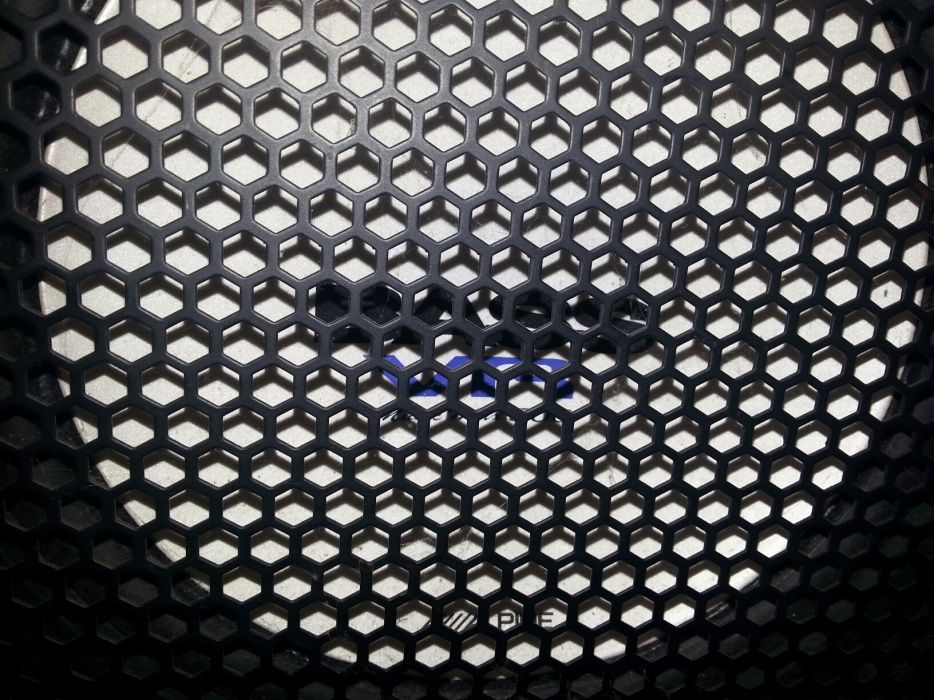 Subwoofer ALPINE Bass VTR caixa HERTZ