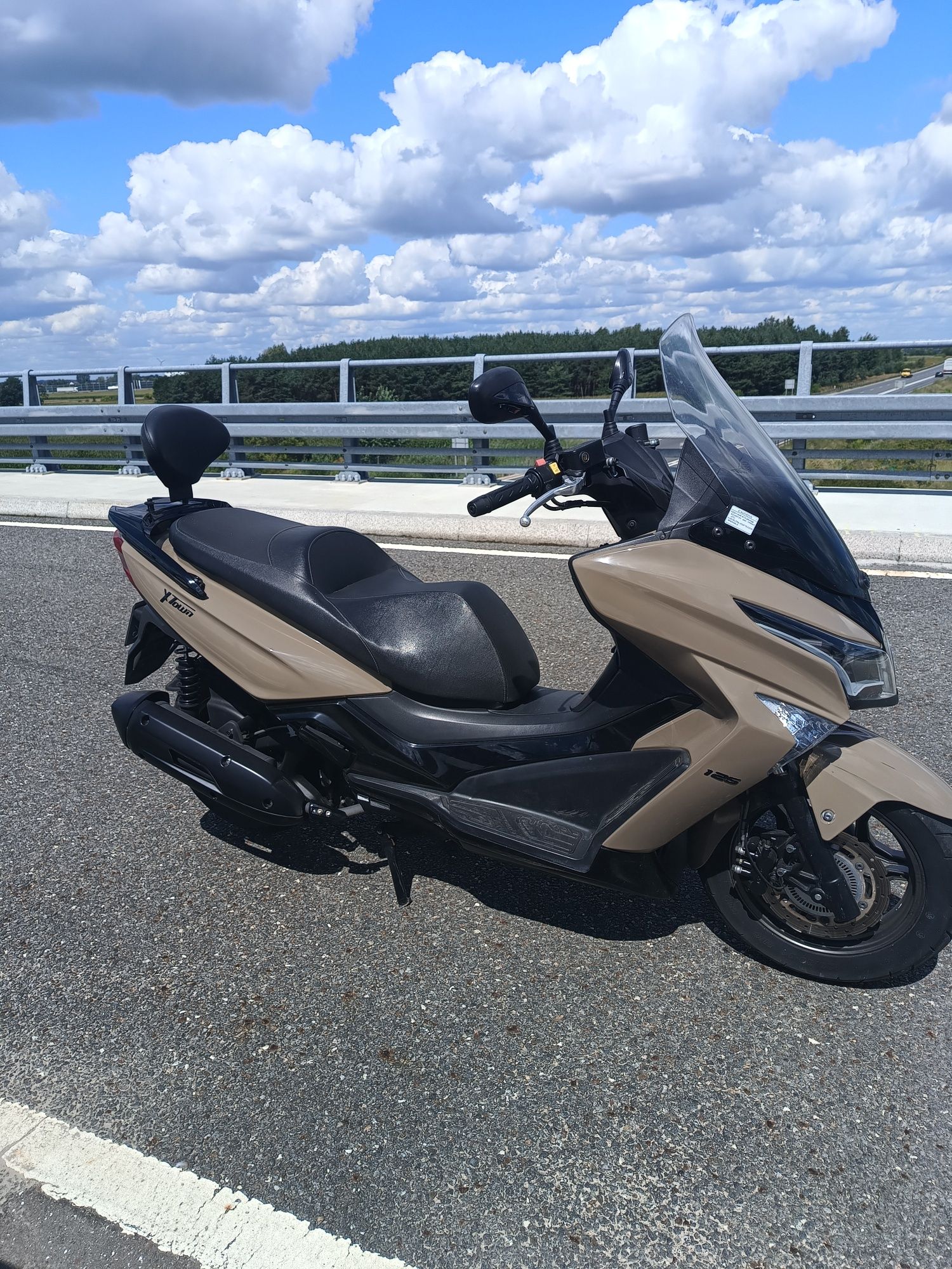 Kymco x-town 125cm3 rok 2021   8tys.km