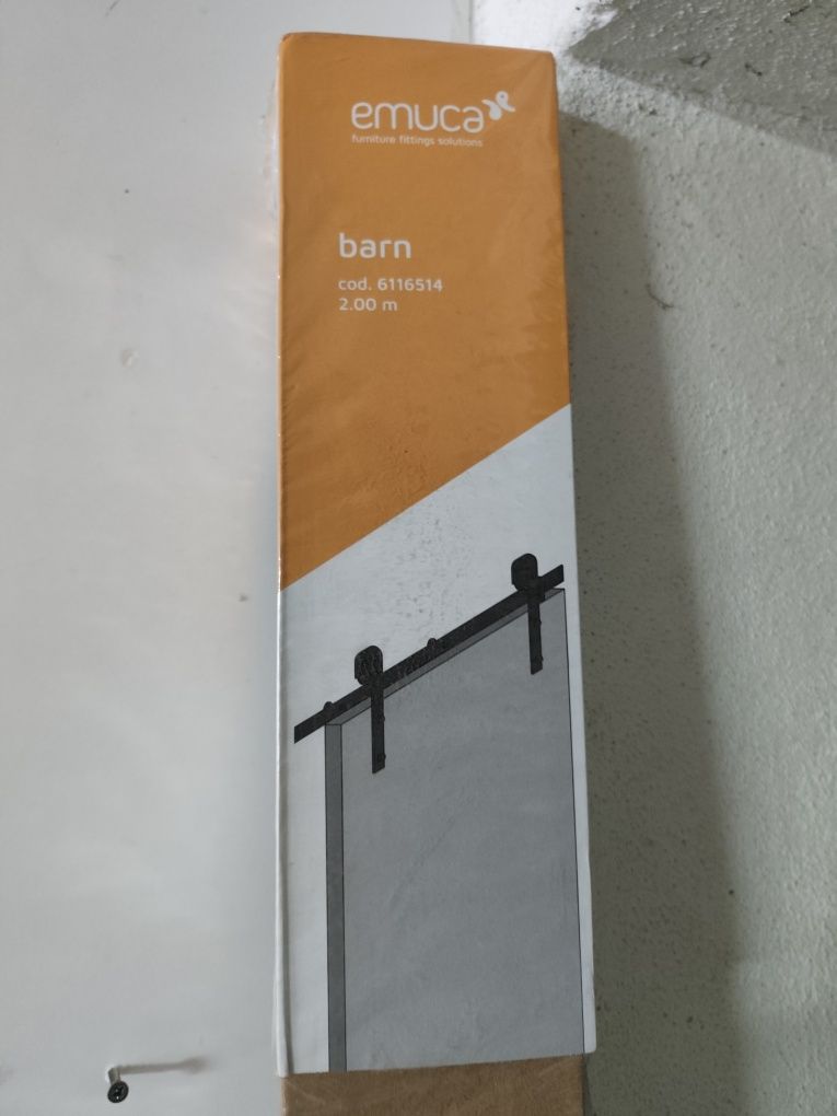 Calha porta correr tipo celeiro