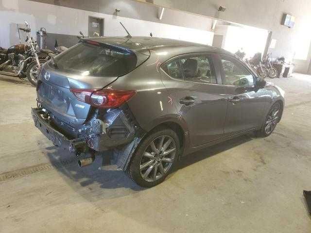 MAZDA 3 Touring 2018