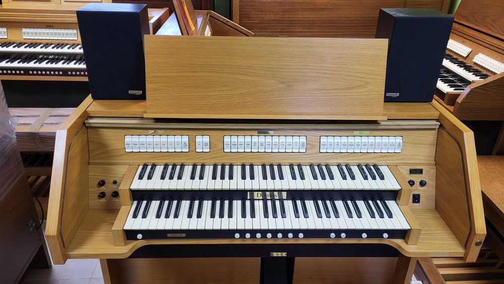 Organy Viscount Domus Jubileum 230