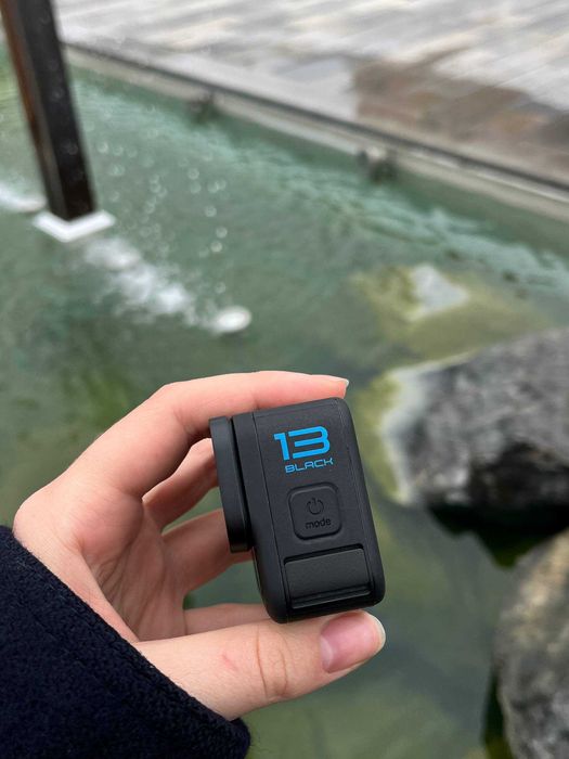 Екшн-камера GoPro Hero 13 з повним комплектом